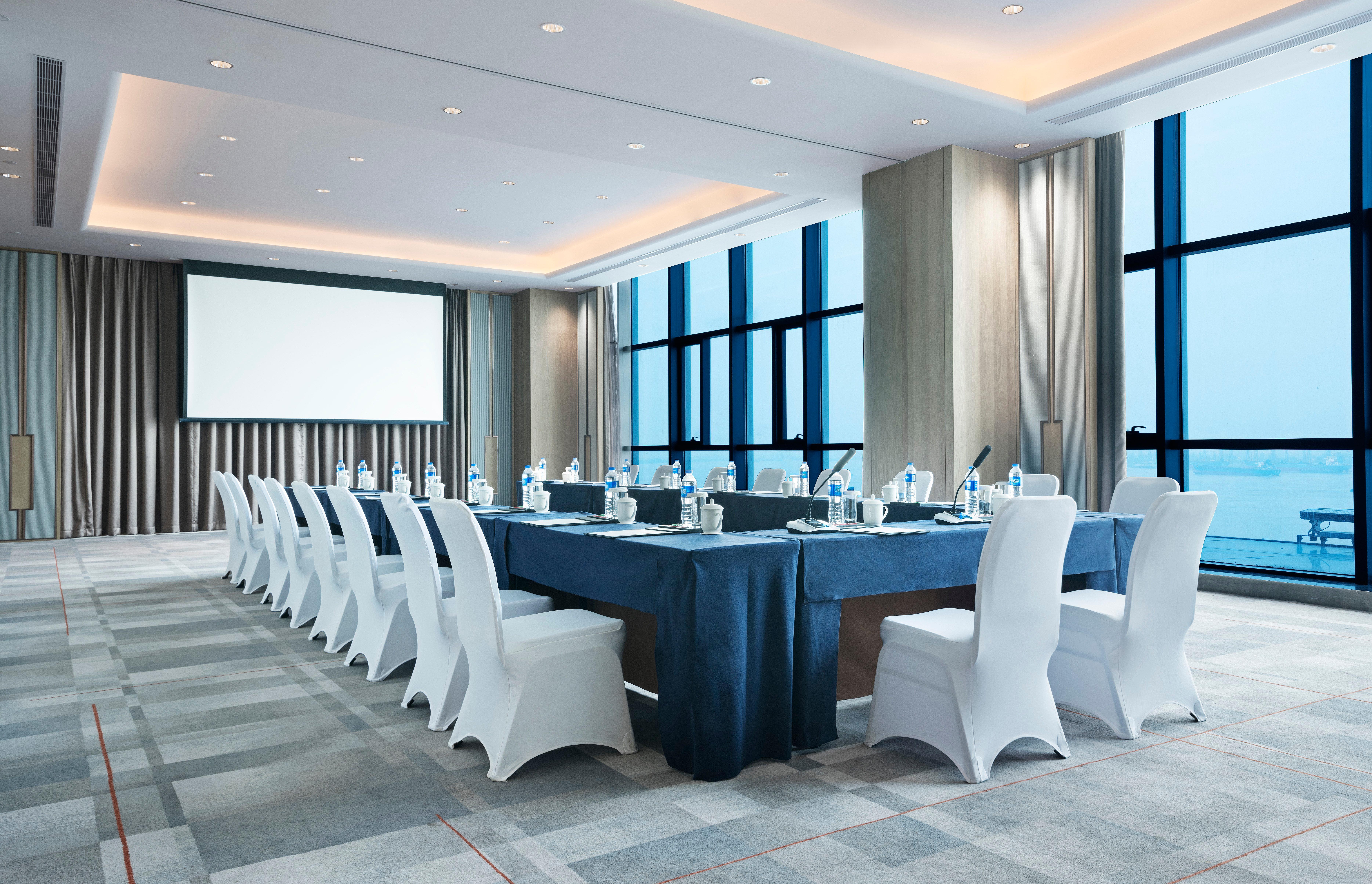Hualuxe Hotels And Resorts Wuhu 38/50