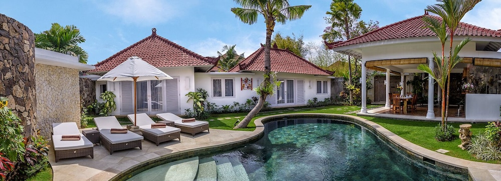 Hevea Villas 47/54