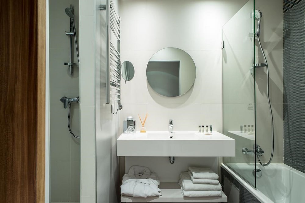 Atrium Suresnes Hotel 21/61