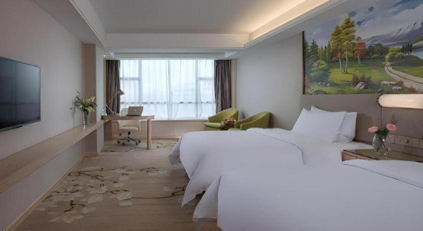 Venus International Hotel (Huizhou West Lake) 27/55