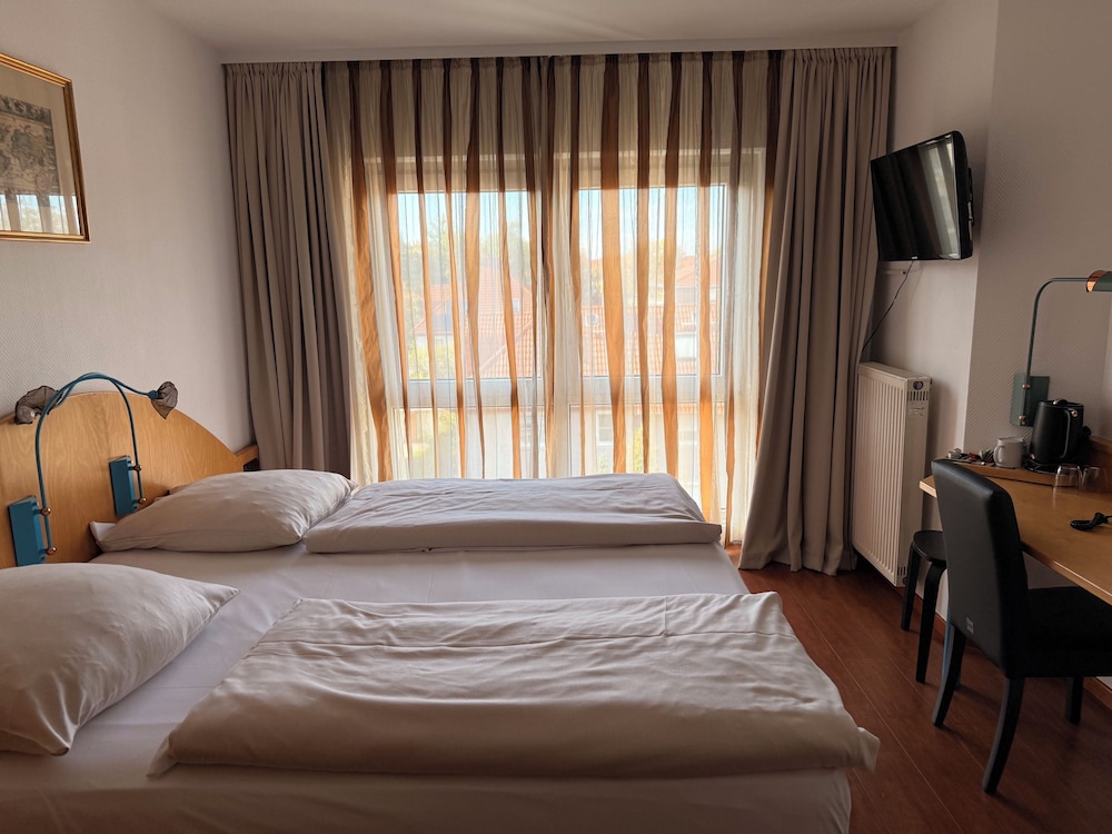 Hotel Ambiente Langenhagen Hannover by Tulip Inn 11/47