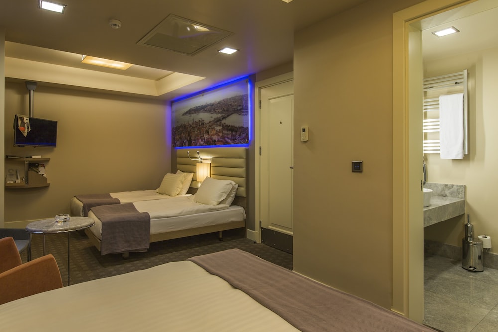 Ramada by Wyndham Istanbul Pera 49/50