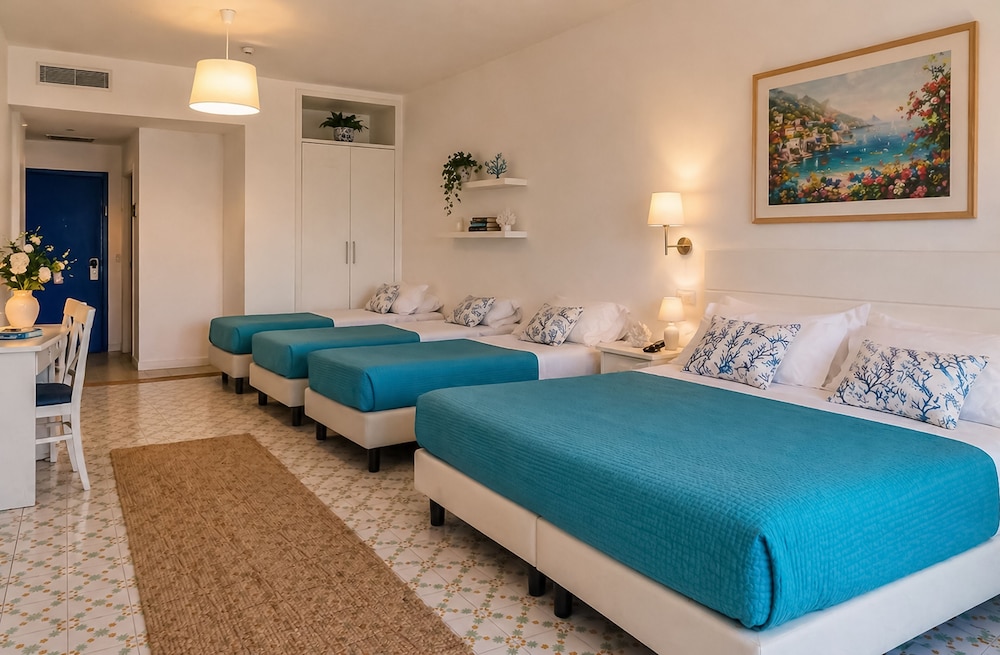 Room, 1 Double and 3 Single Beds, Sea View