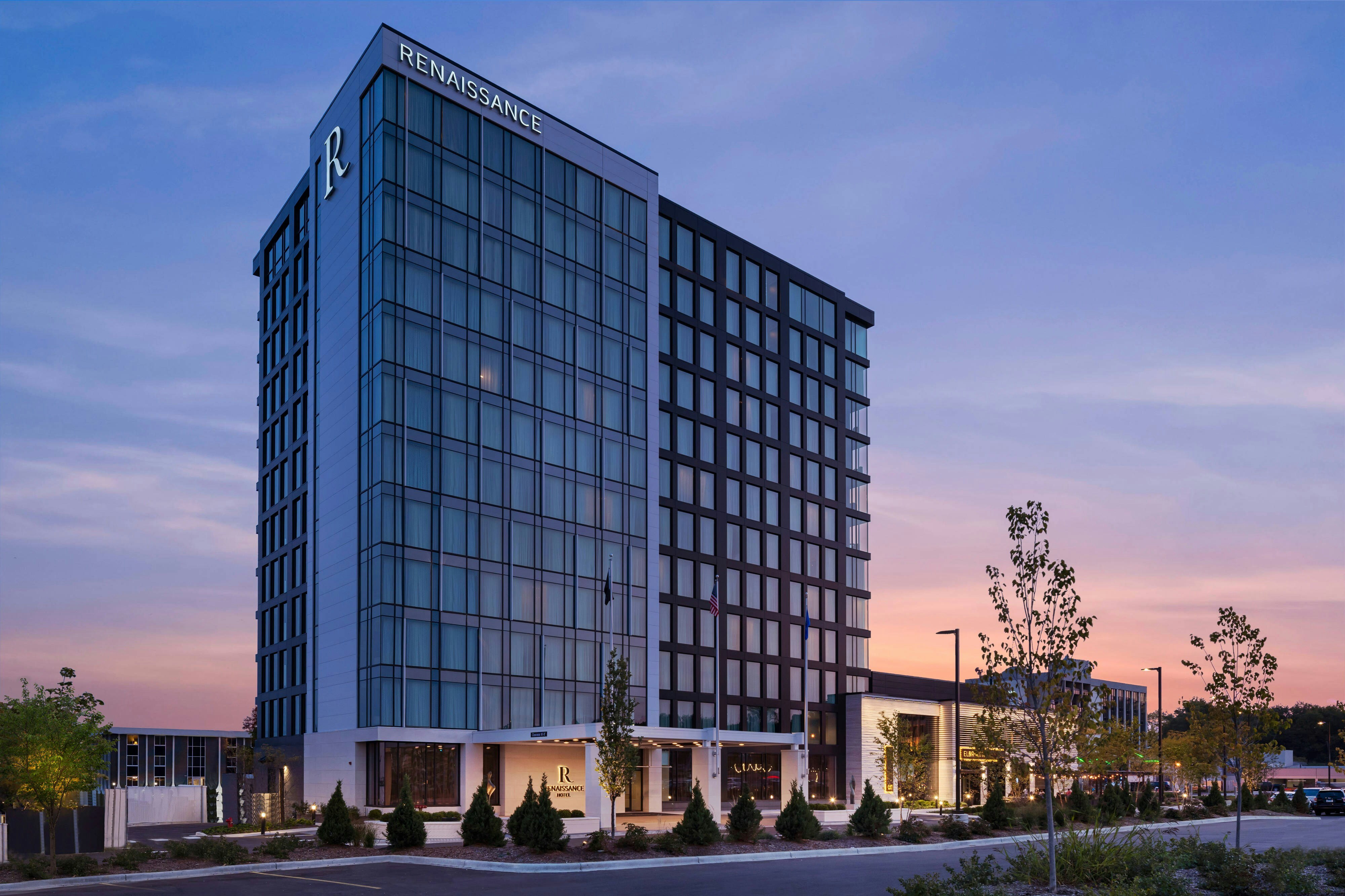 Renaissance Milwaukee West Hotel 3/57