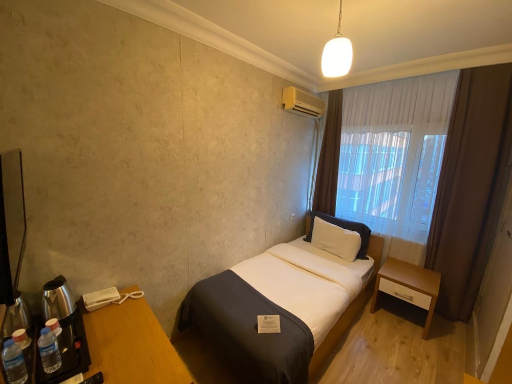 Rhisos Otel 9/18