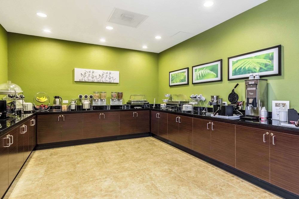Sleep Inn & Suites Jourdanton - Pleasanton 4/65