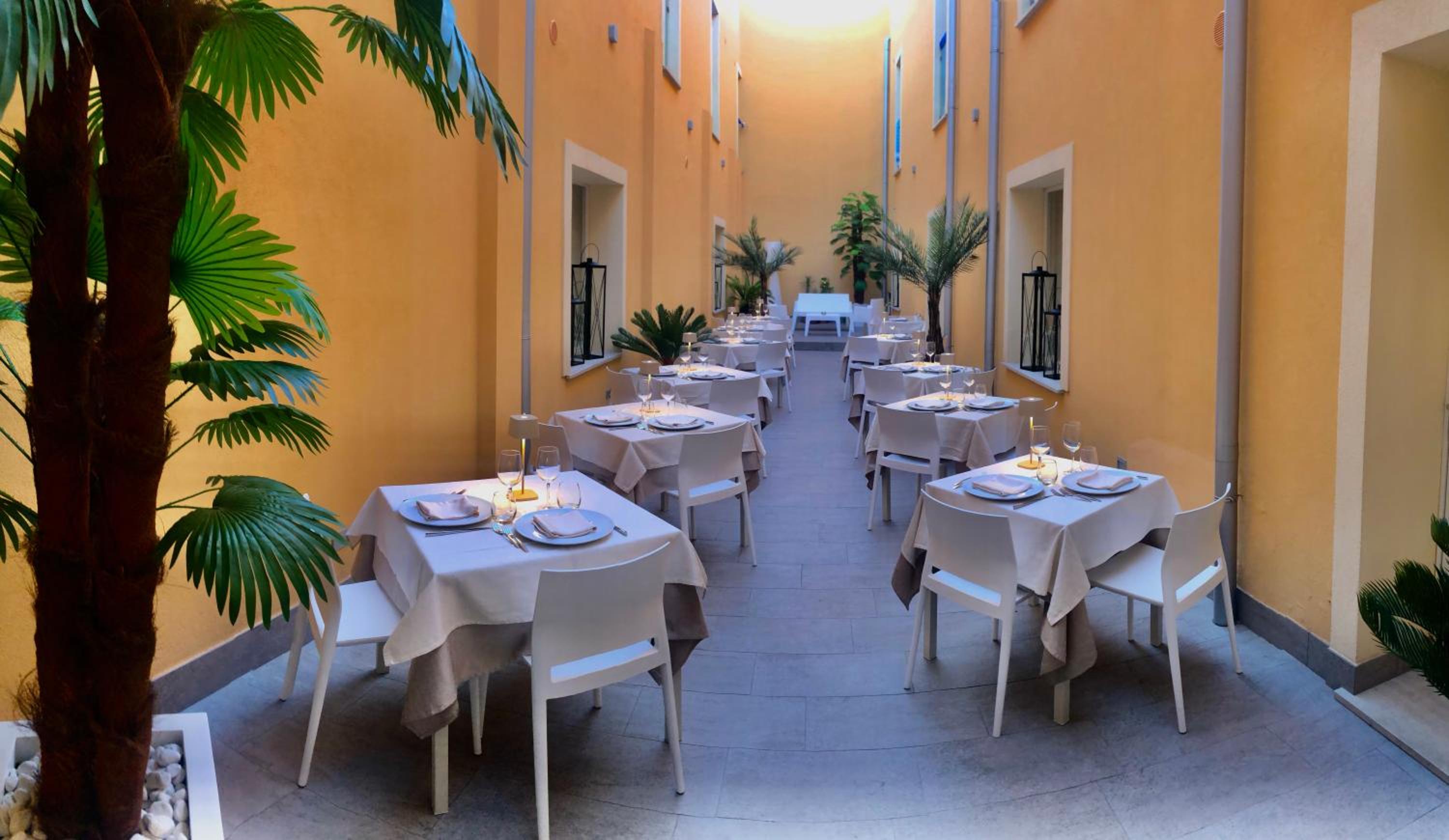 Hotel Alba D Amore 36/50