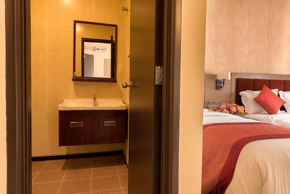 Kingston Hotel 12 - Jalan Raja Laut, KL 46/46