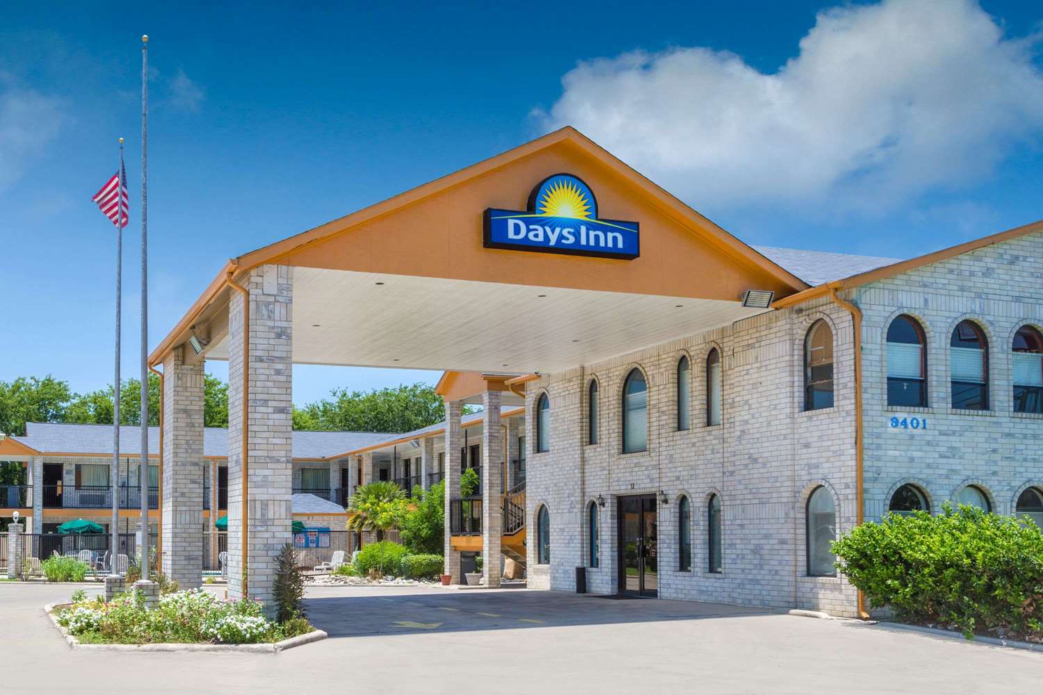 Days Inn by Wyndham San Antonio 2/19