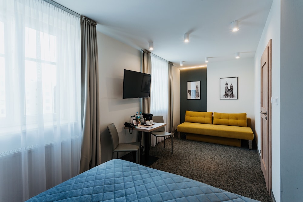 Hotel 32 Krakow Old Town 38/48