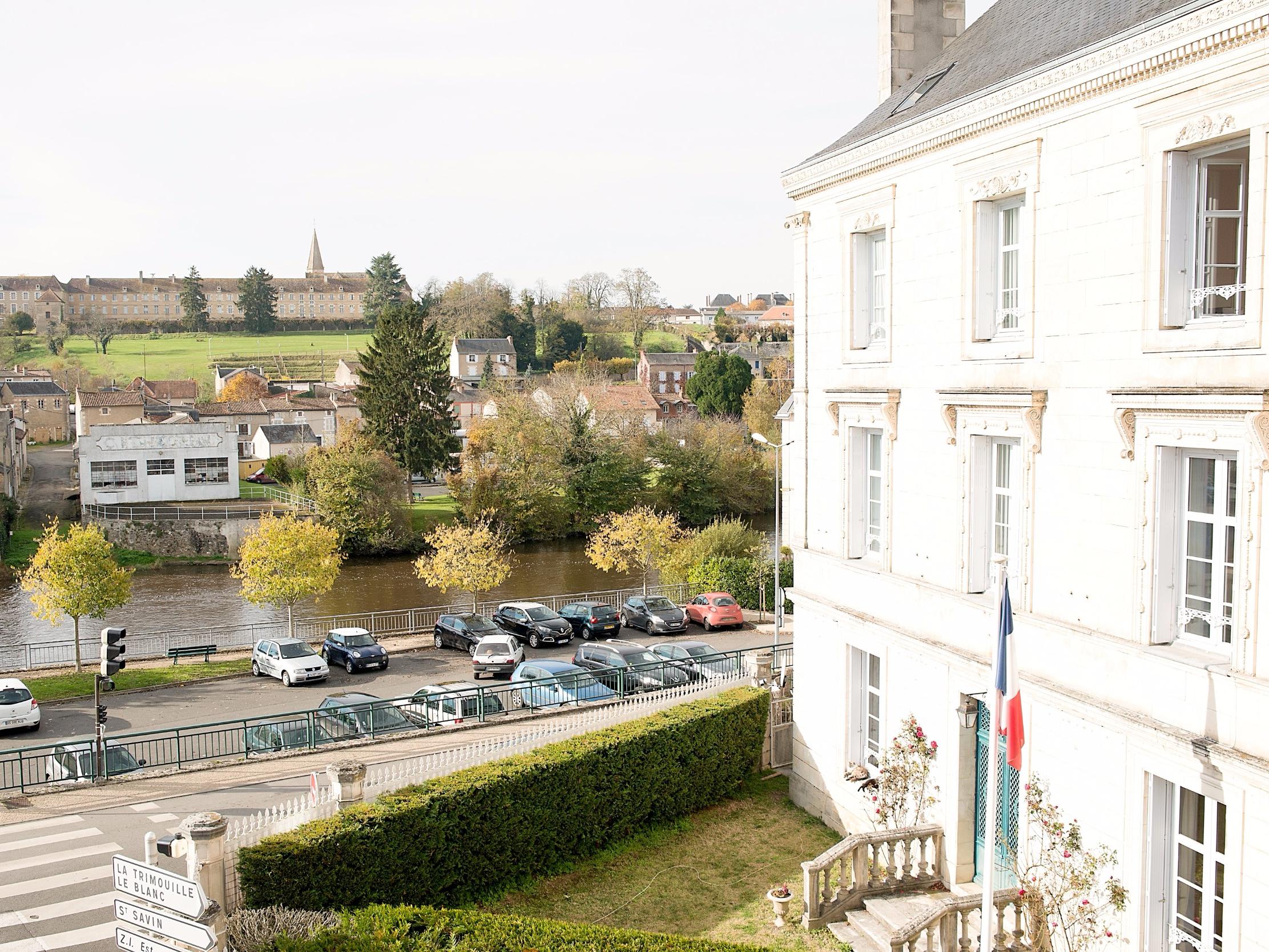 HOTEL DE FRANCE MONTMORILLON 23/23