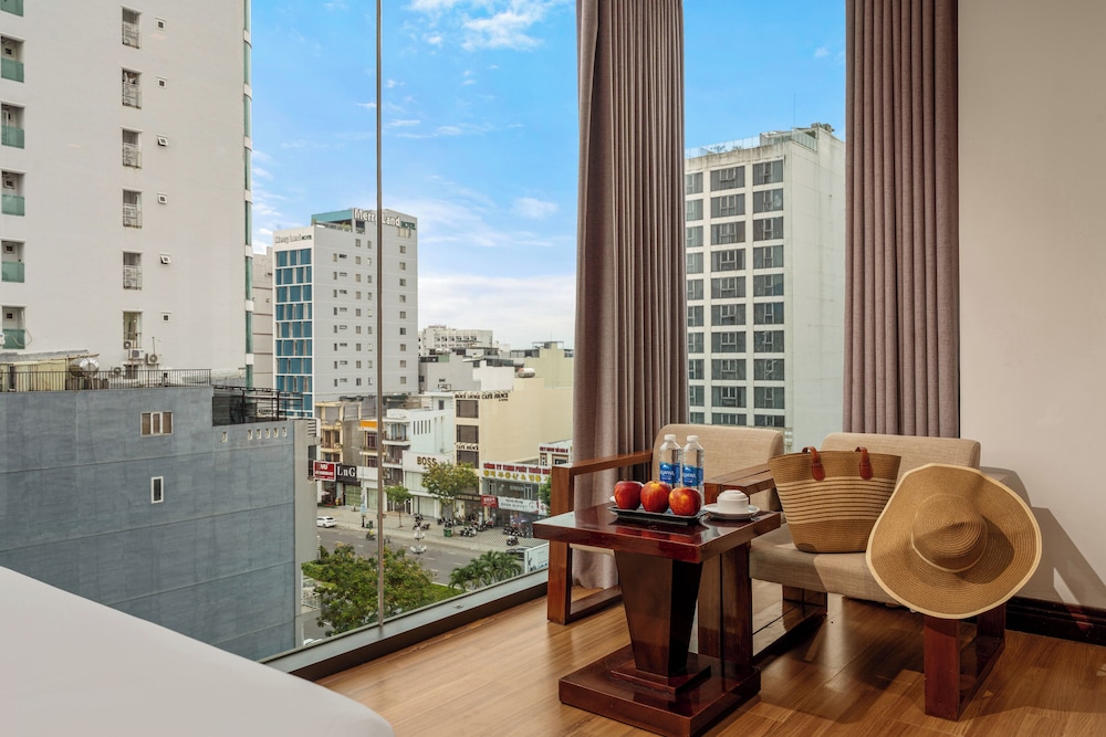 A9 Beach Hotel Da Nang 32/50