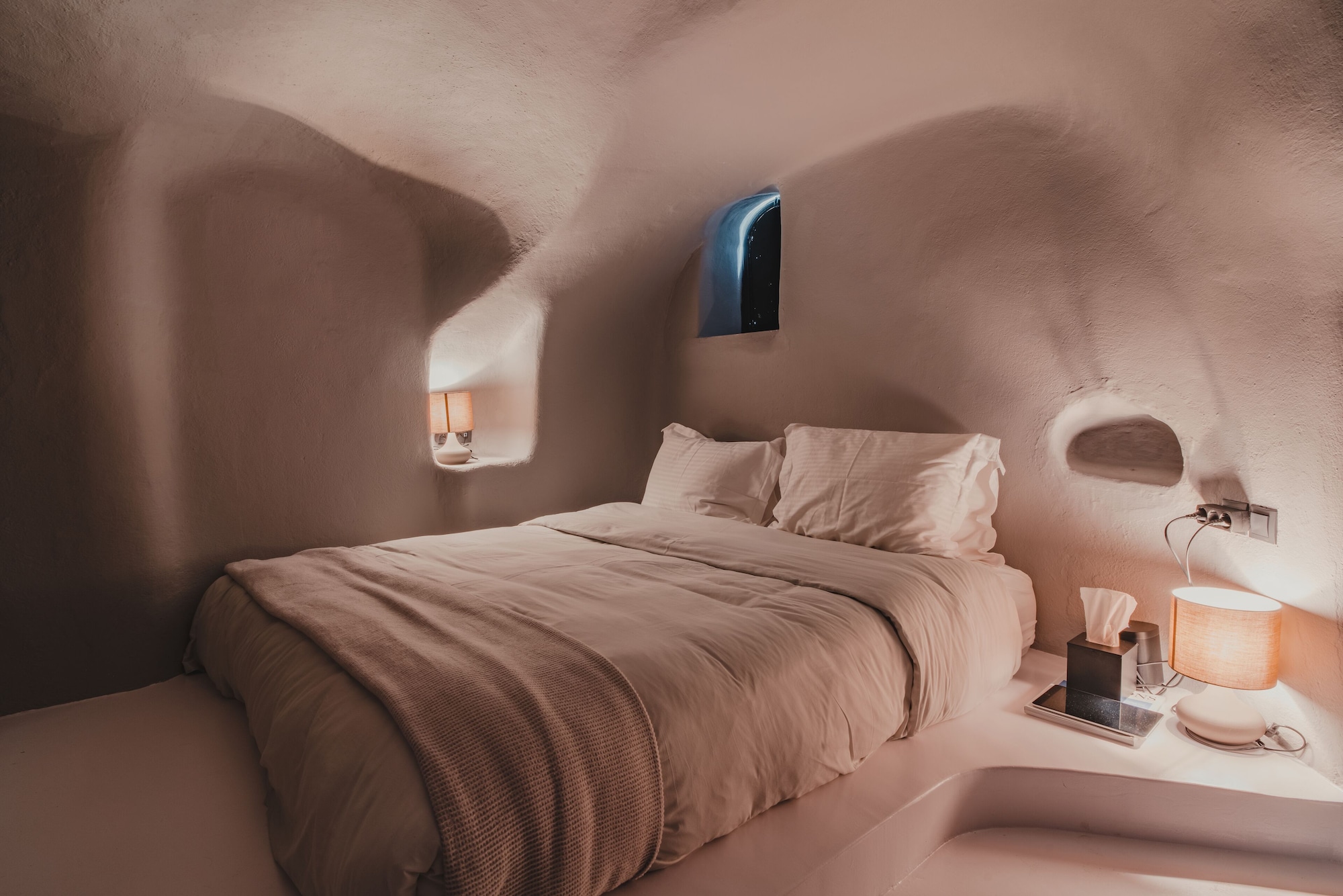 Interior, Suite, Queen Bed, Sunset View, Sofa, Plunge Pool