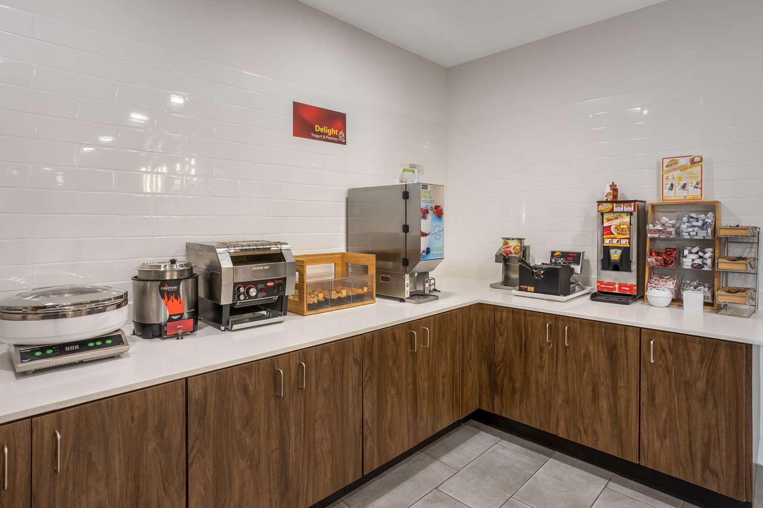 Best Western Plus Columbia Inn 35/53