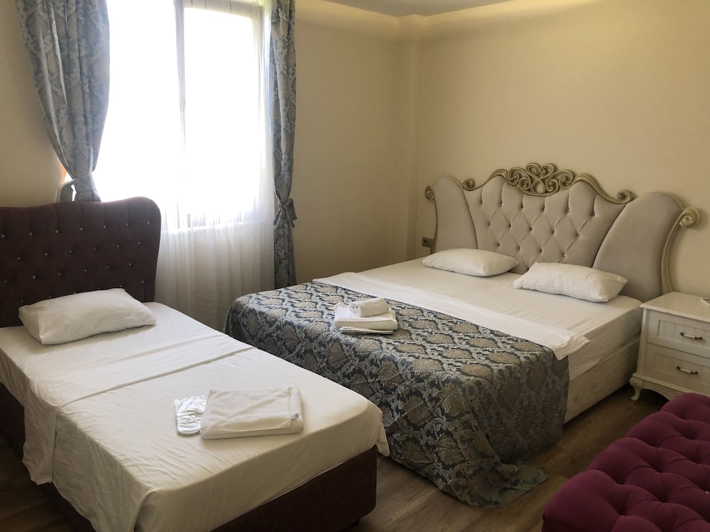 SANLI HOTEL 22/62