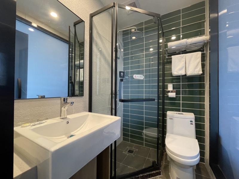 GreenTree Inn Shanghai Minhang Jindu Road Express Hotel 24/29