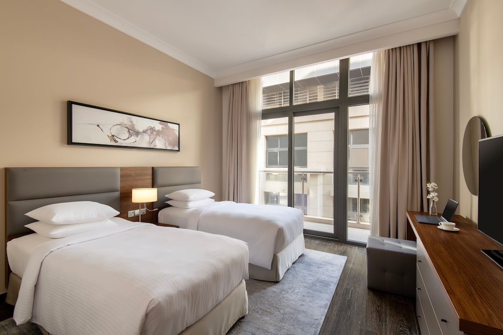 Marriott Executive Apartments Doha, Le Mirage City Walk 12/50