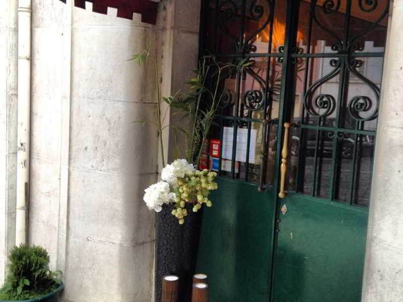 V Dinastia Guesthouse 4/50
