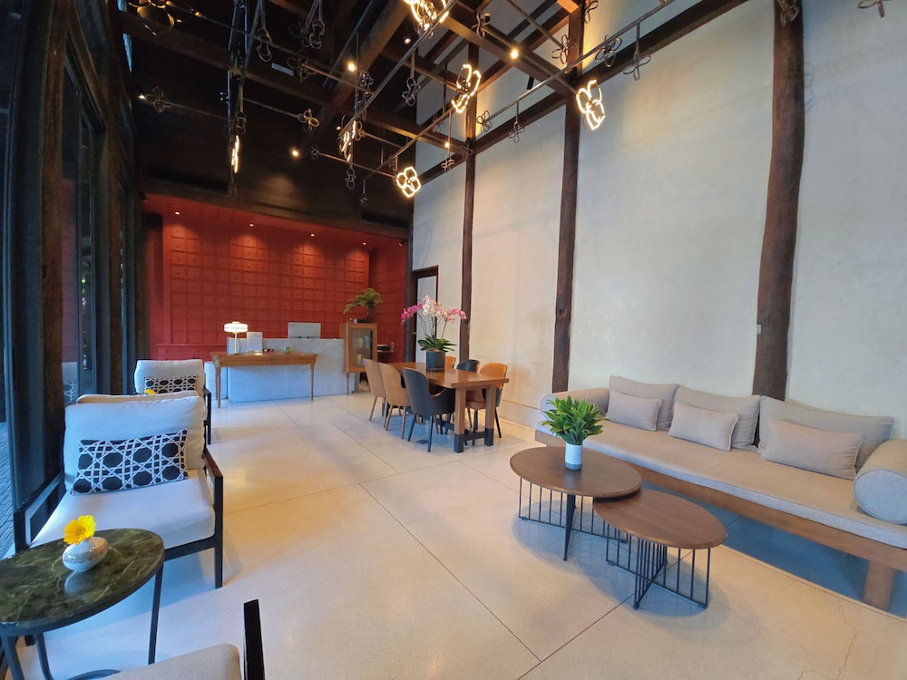 Hotel Loy Chiang Mai 30/50