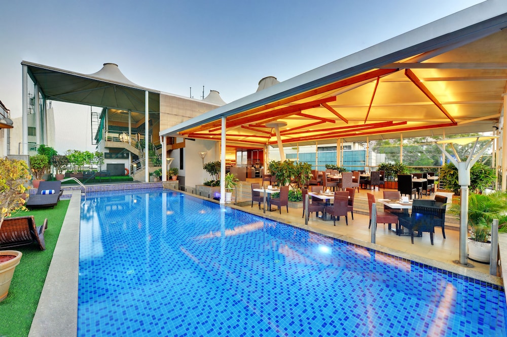 IRIS HOTEL 5/60