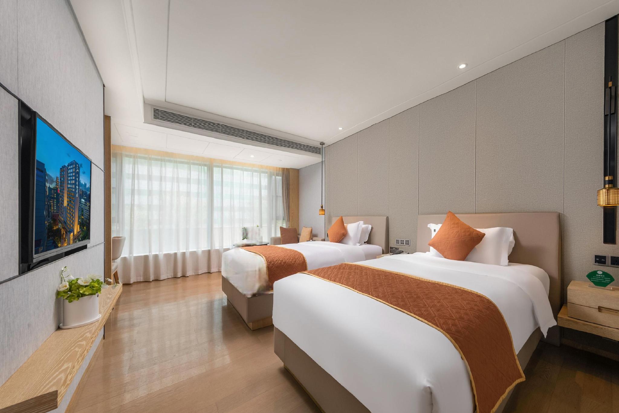 Deluxe, Twin Beds