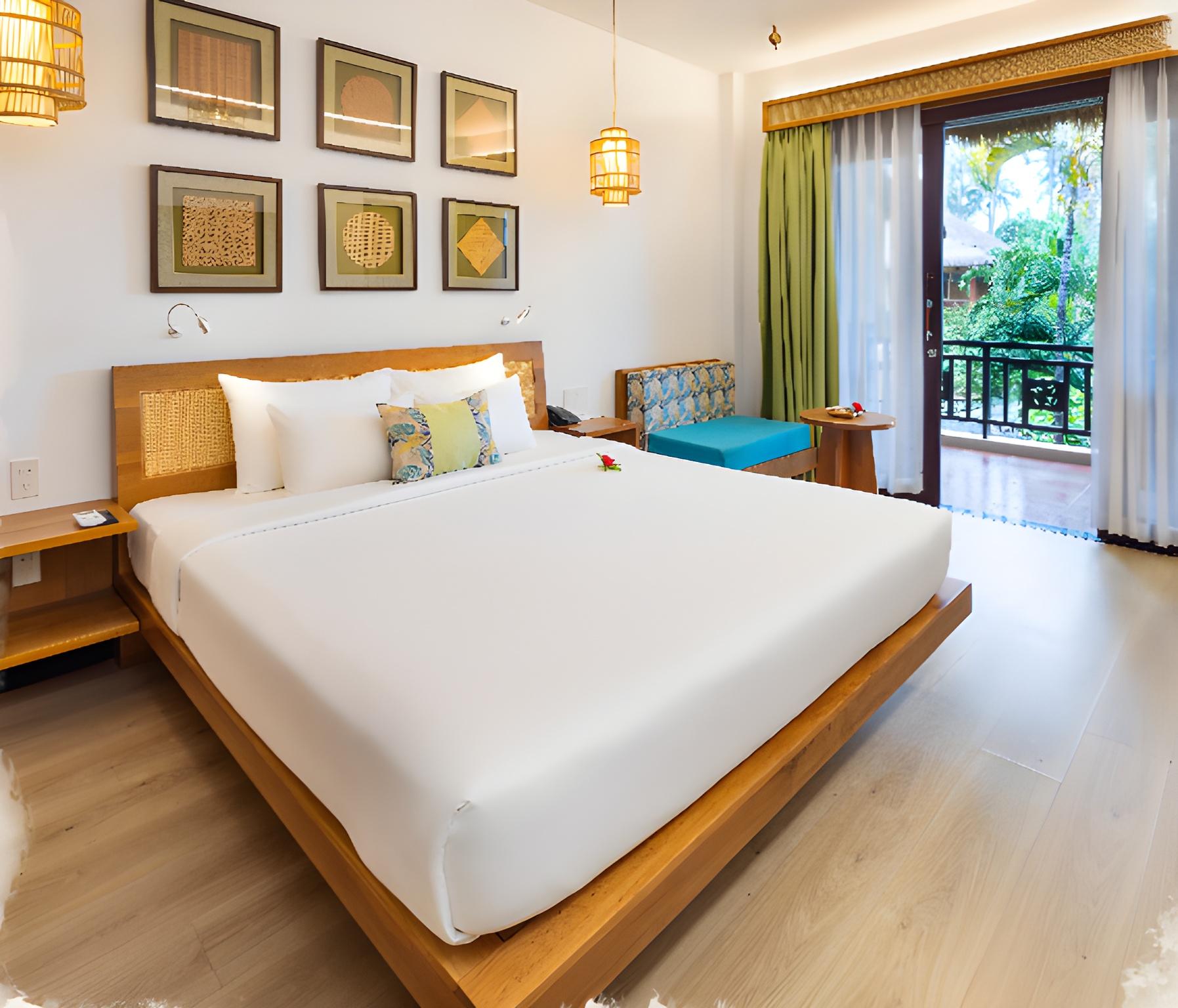 Cozy, Double or Twin Bed