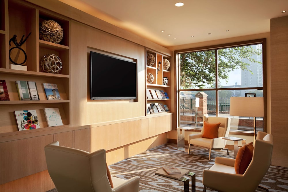 Doubletree Suites By Hilton Hotel Boston-Cambridge 33/76