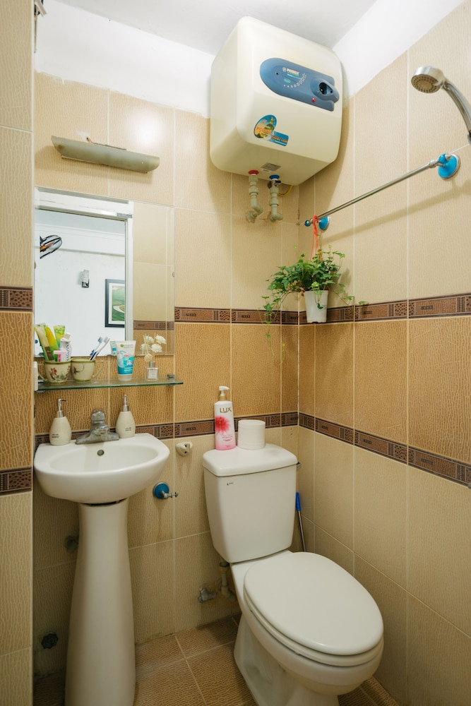 The Autumn Homestay 73/74