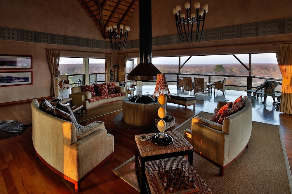 Makumu Private Game Lodge 35/50