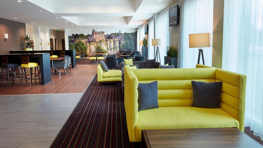 Hampton By Hilton Newport East 27/34
