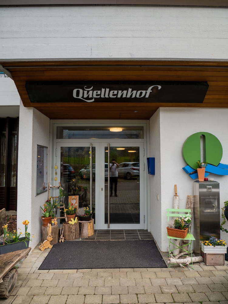 Hotel Quellenhof Bad Urach 1/50
