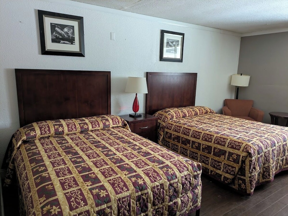 Arrowhead Inn 27/49