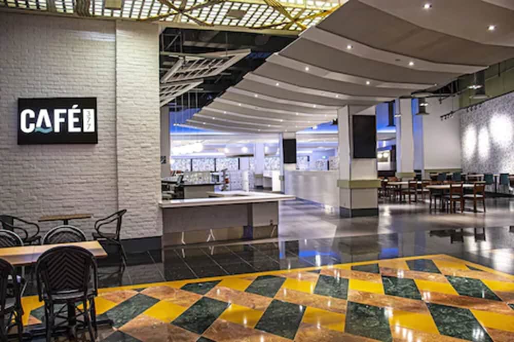Caesars Windsor- A Caesars Rewards Destination 38/47