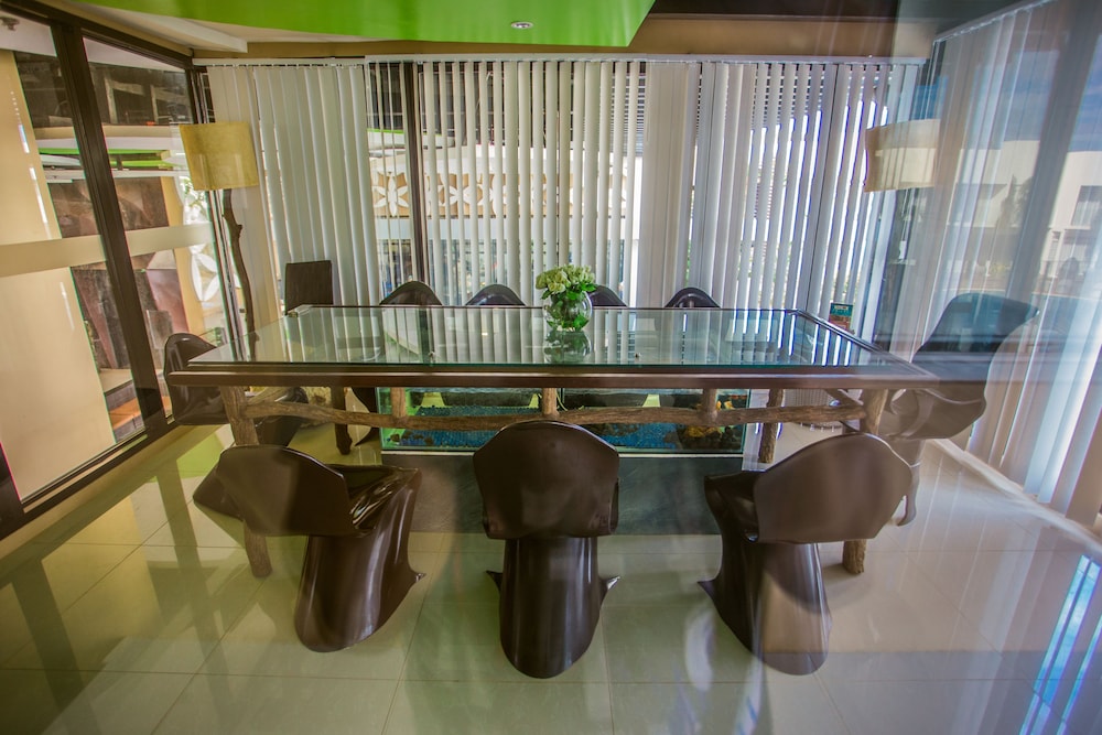 Aziza Paradise Hotel 32/50