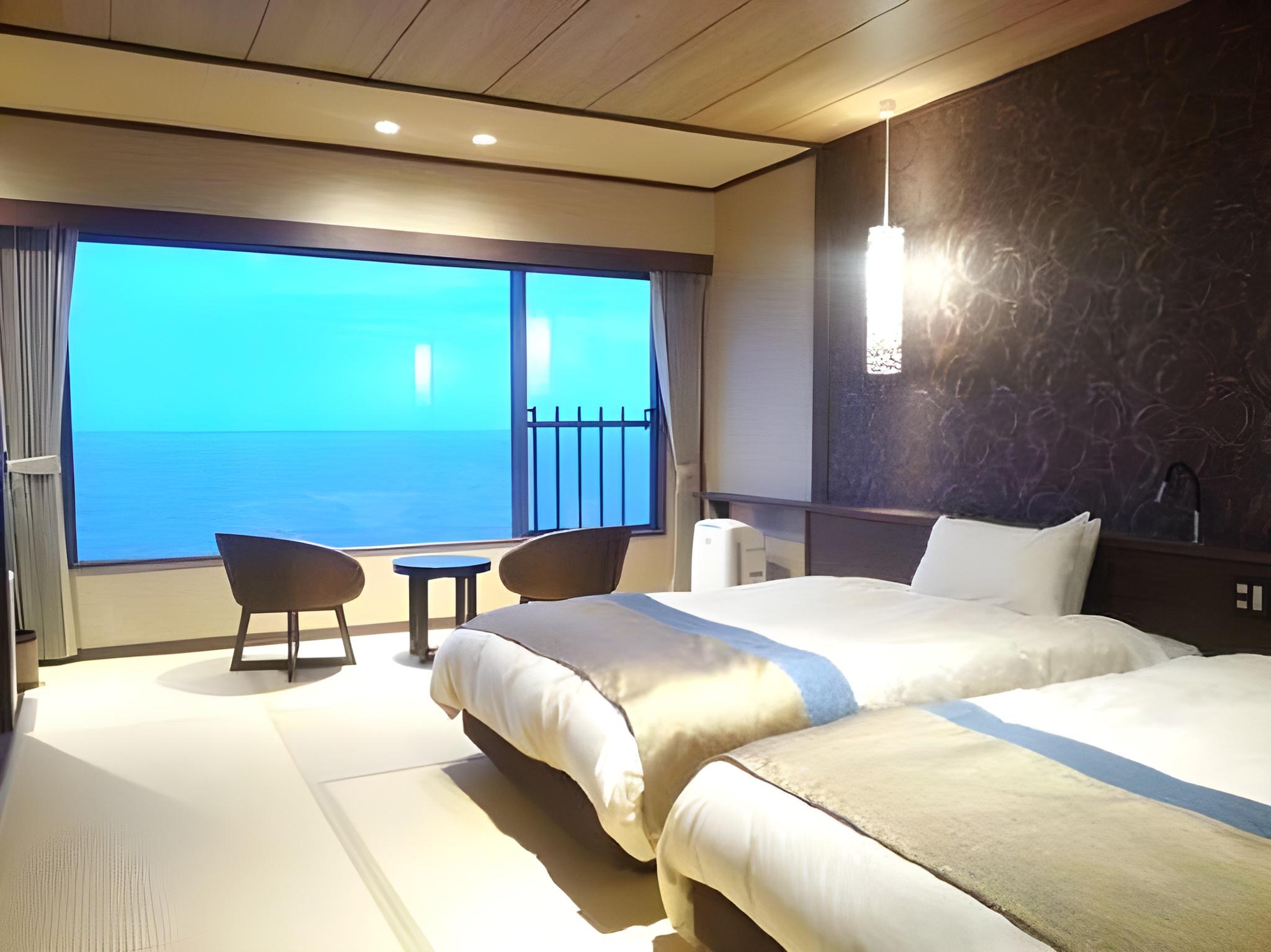 Room, Twin Beds, Ocean View