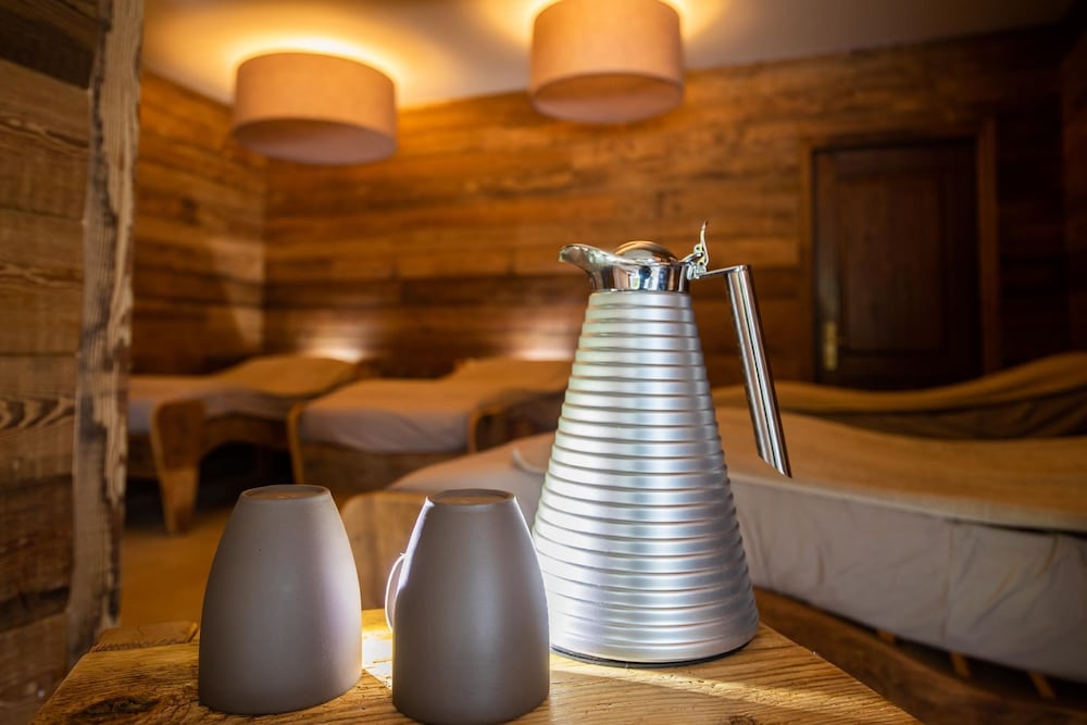 Relais Mont Blanc Hotel and Spa 20/50