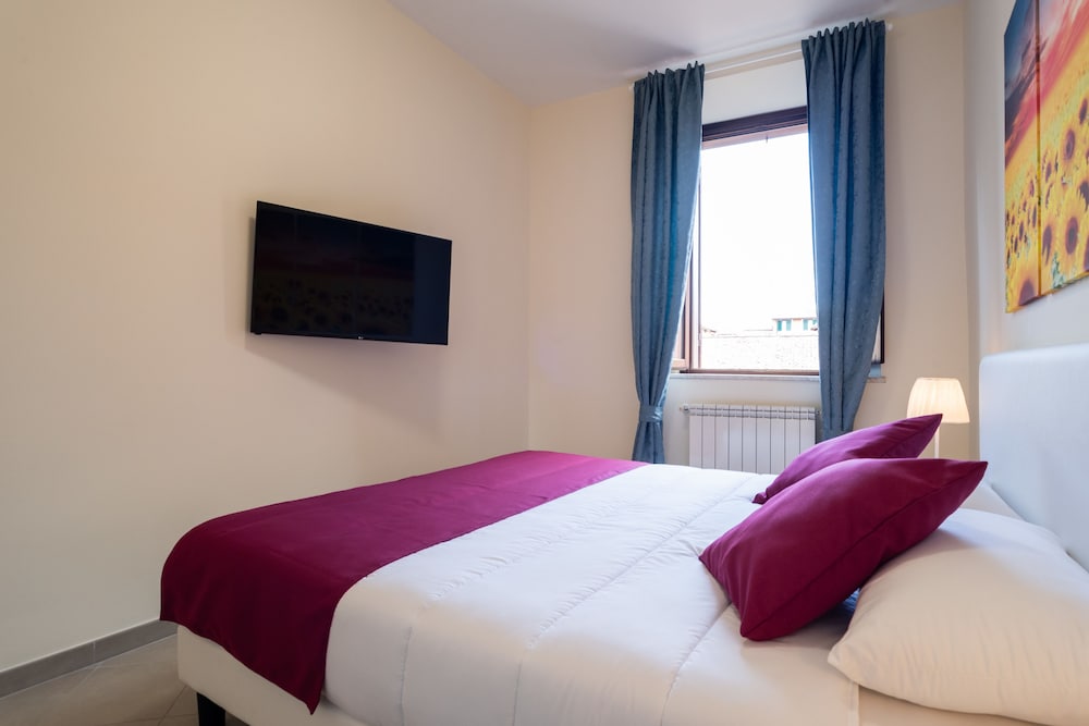 Minerva Monks Inn 48/64