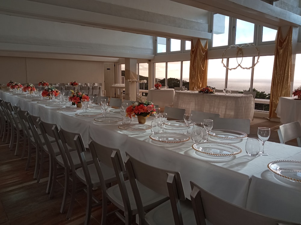 SPRING HOUSE BEQUIA 29/50