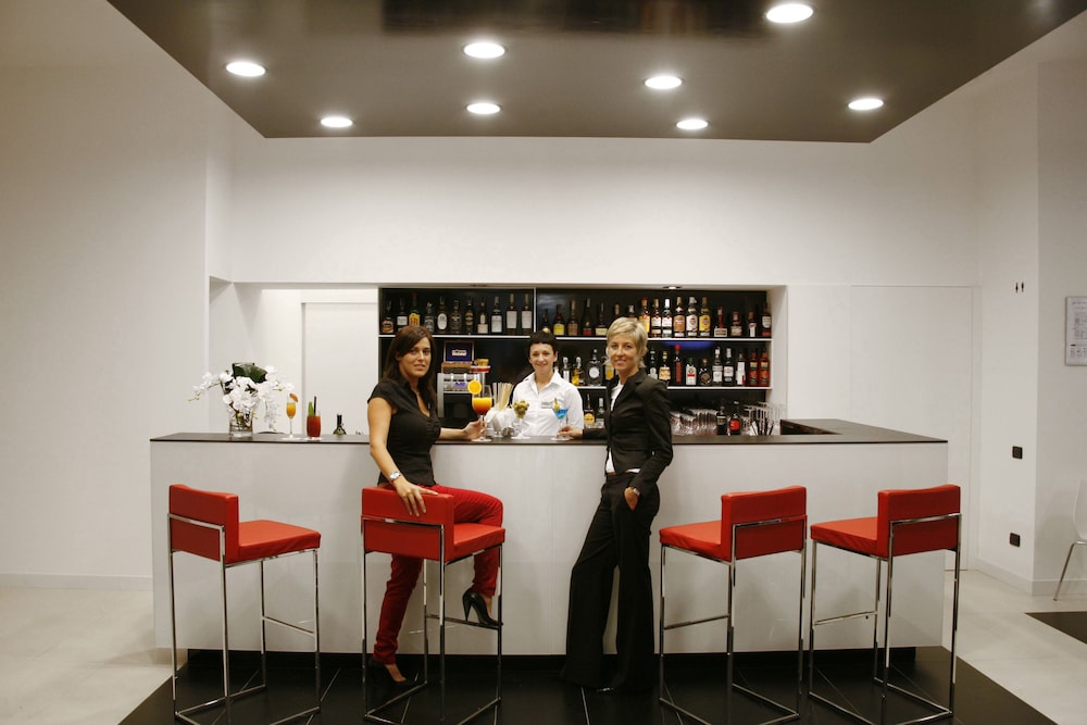 Euro Hotel Residence 30/42