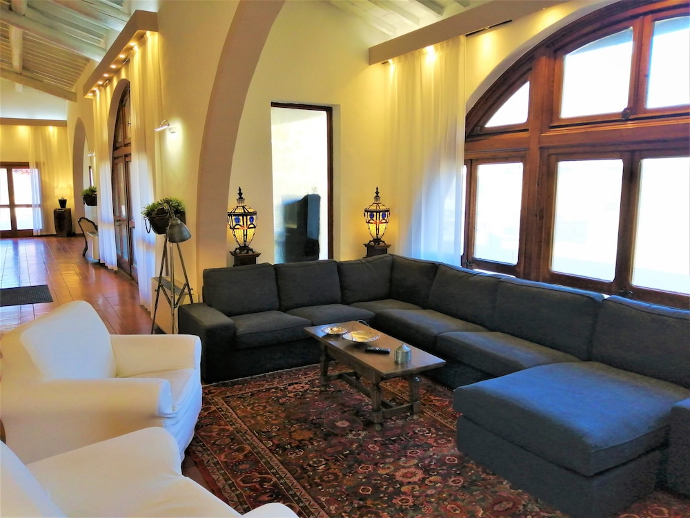 Villa Gaudia 26/50