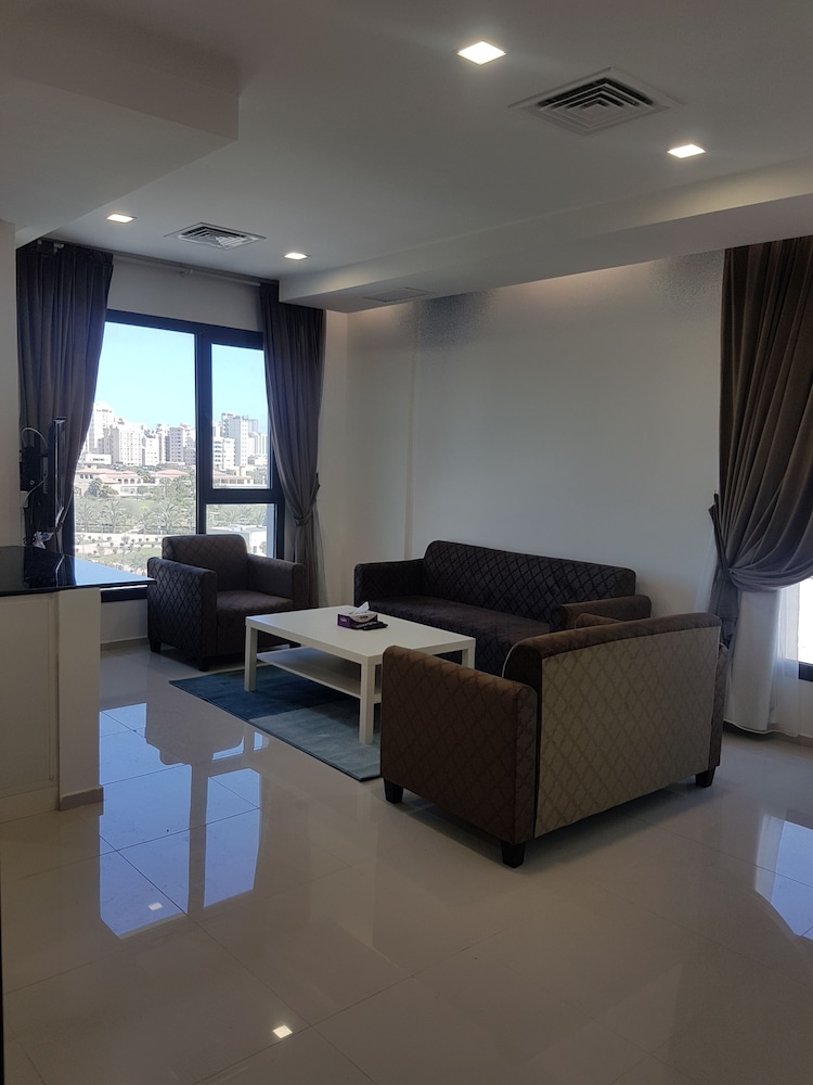 Magic Suite Boulevard Salmiya 17/30