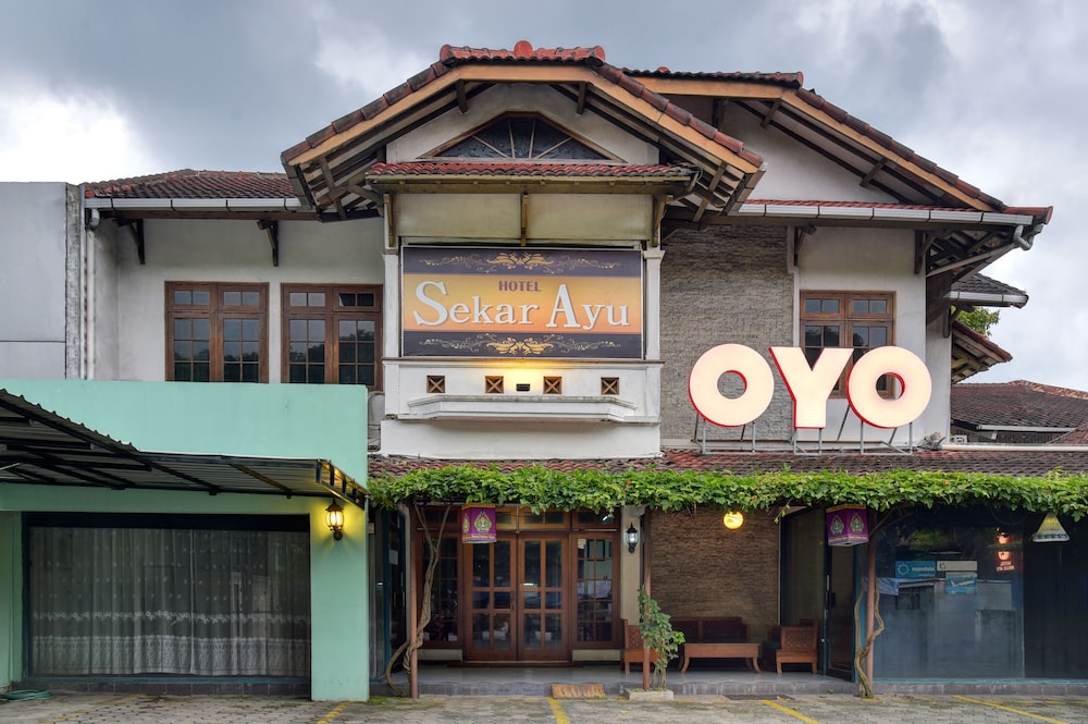 Hotel Sekar Ayu 1/49