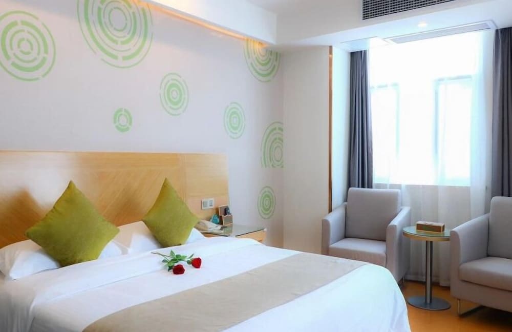 GreenTree Inn Fuyang Yingshang YinGYAng Road Suzhou Manor Hotel 7/29