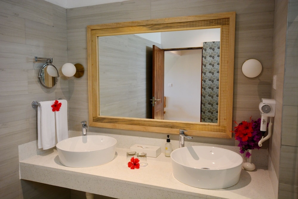 Neptune Pwani Beach Resort and Spa - All Inclusive 48/50