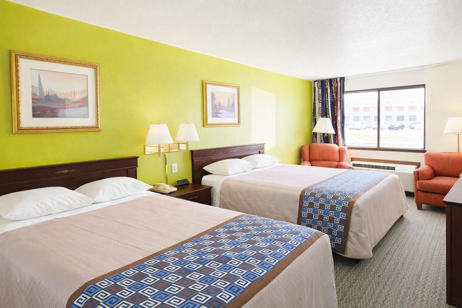 Gateway Inn 13/50