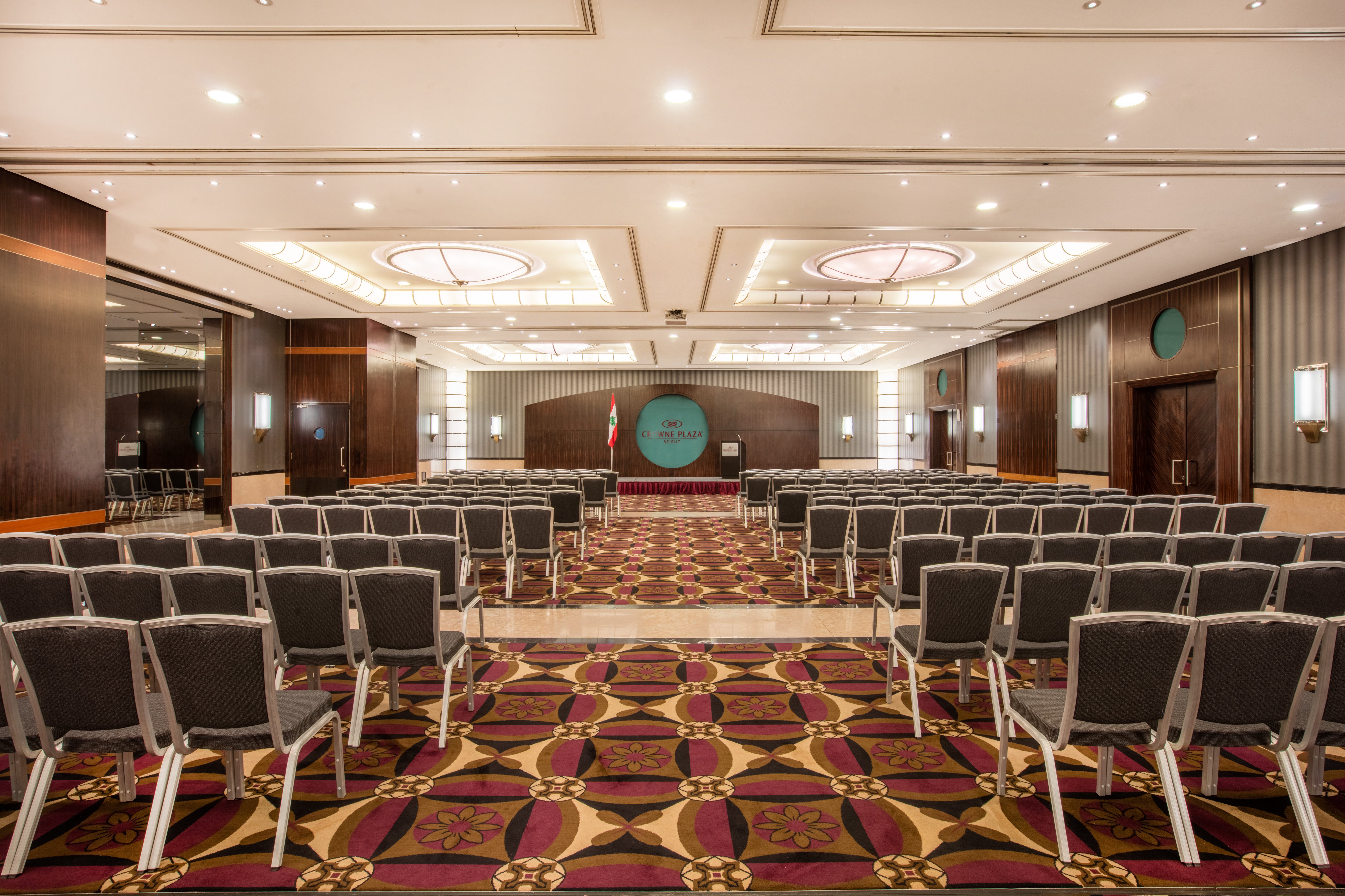 Crowne Plaza Hotel Beirut 44/50
