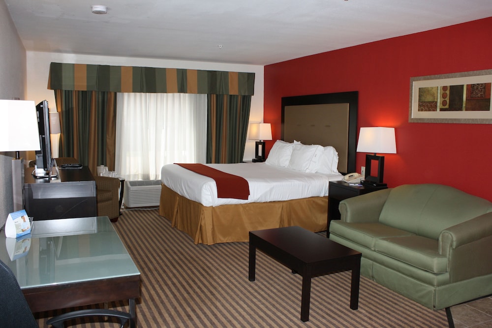 Holiday Inn Express Hotel Suites Livingston 20/37