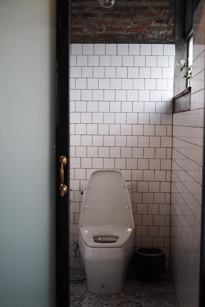 Px122 Dbest Hotel 12/59