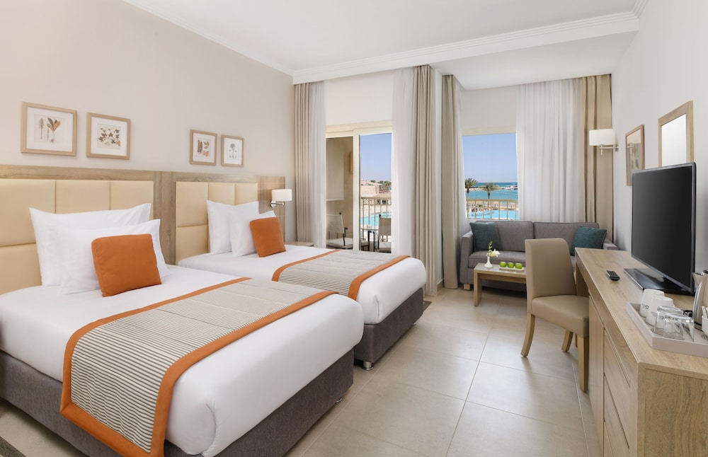 JAZ Elite Casa Del Mar Beach 7/48