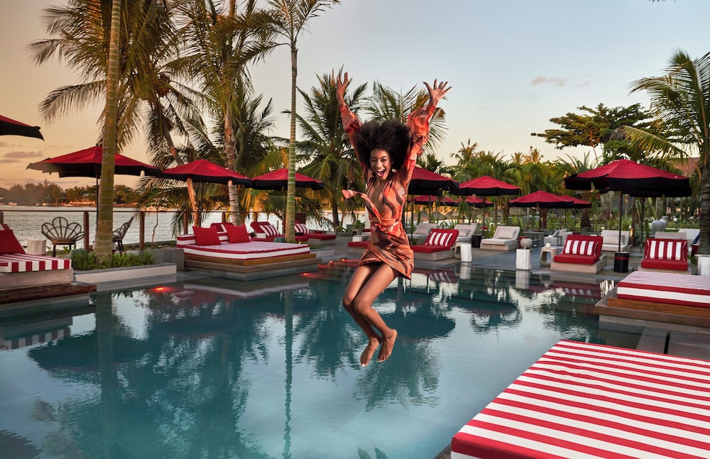 LUX Grand Baie Mauritius 44/50